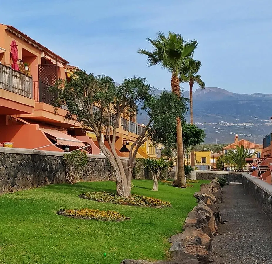Yellow! Apartment Costa Del Silencio Spain